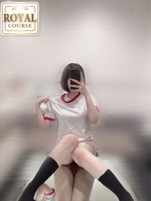 【もも】激カワ色白ロリ嬢5