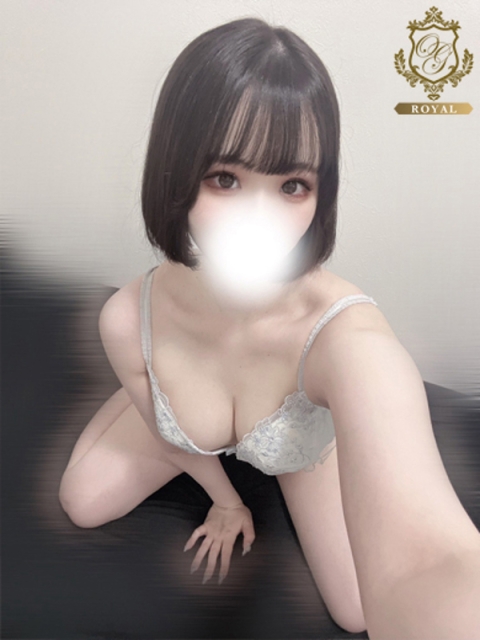 【もも】激カワ色白ロリ嬢3