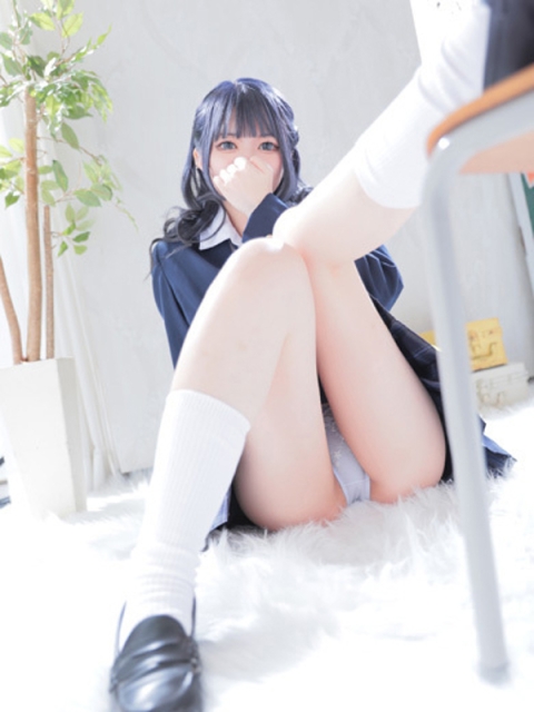 【ゆうあ】愛嬌満点スレンダーろり2